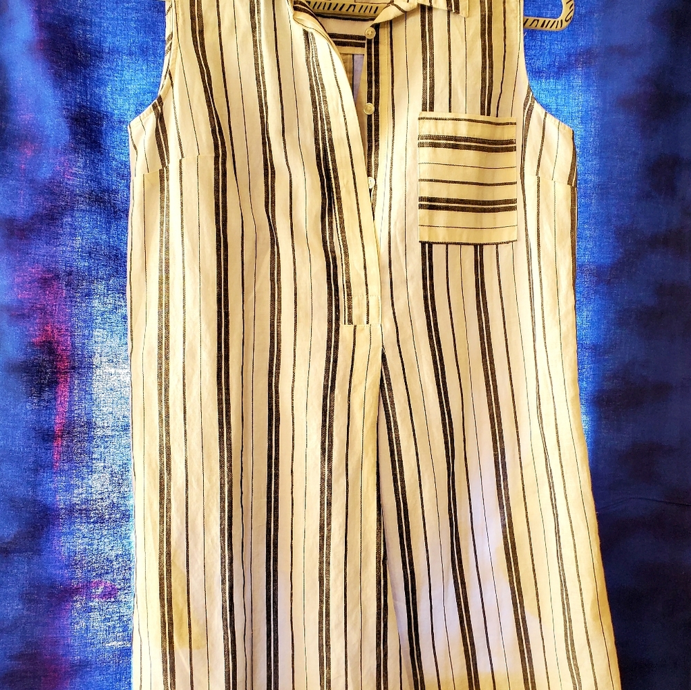 Liz Claiborne Shiet Dress with Pockets